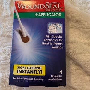 Wound seal topical powder with applicator